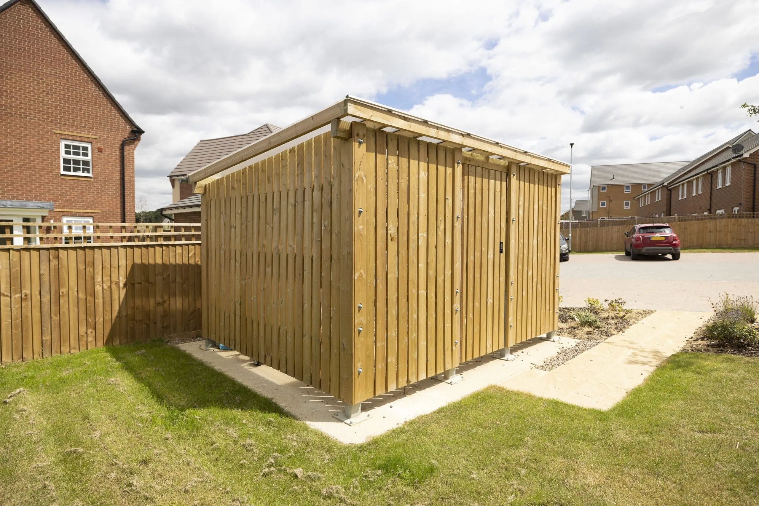 exterior-residential-wooden-bike-storage-unit