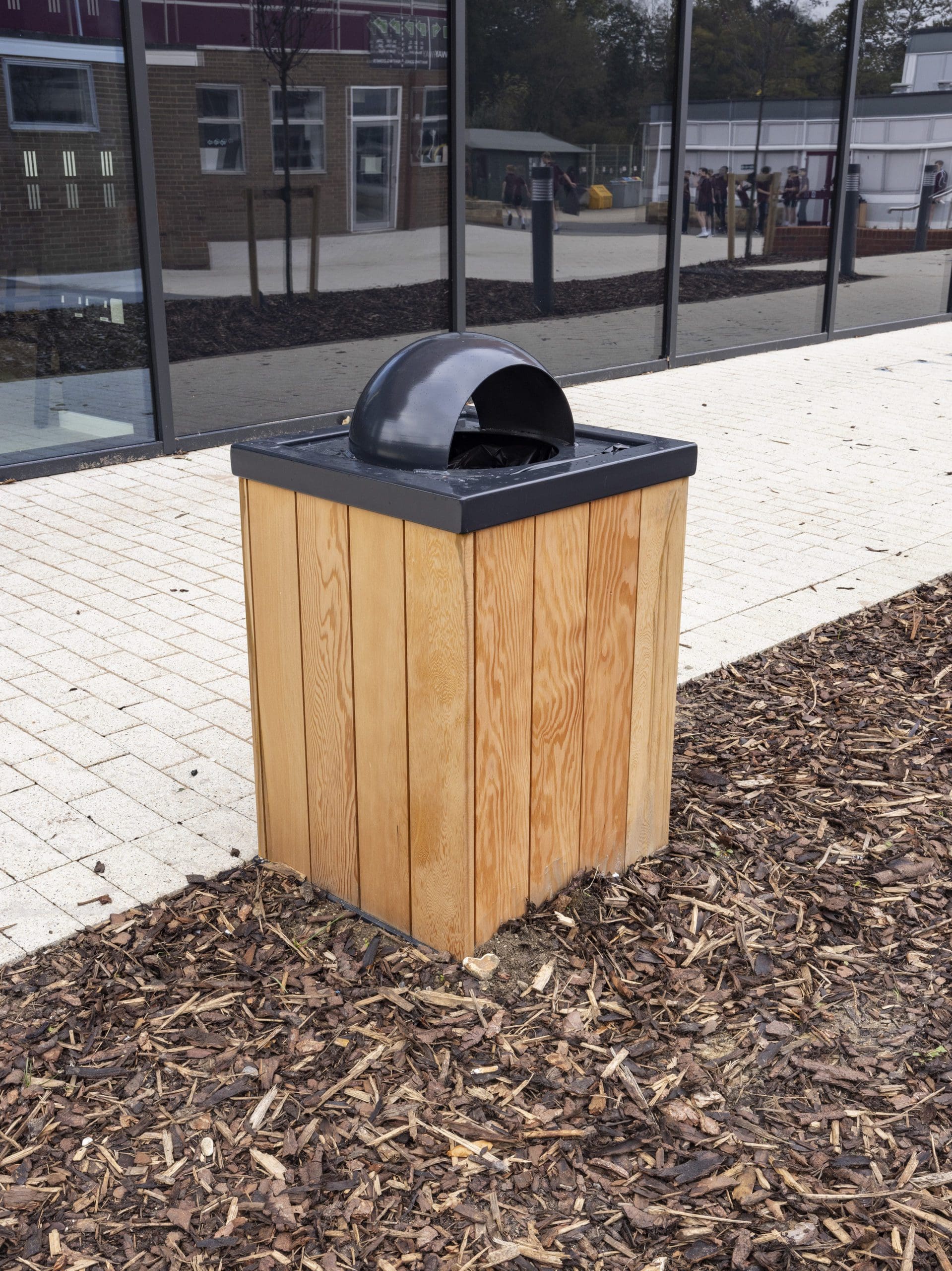 wooden-outdoor-bin