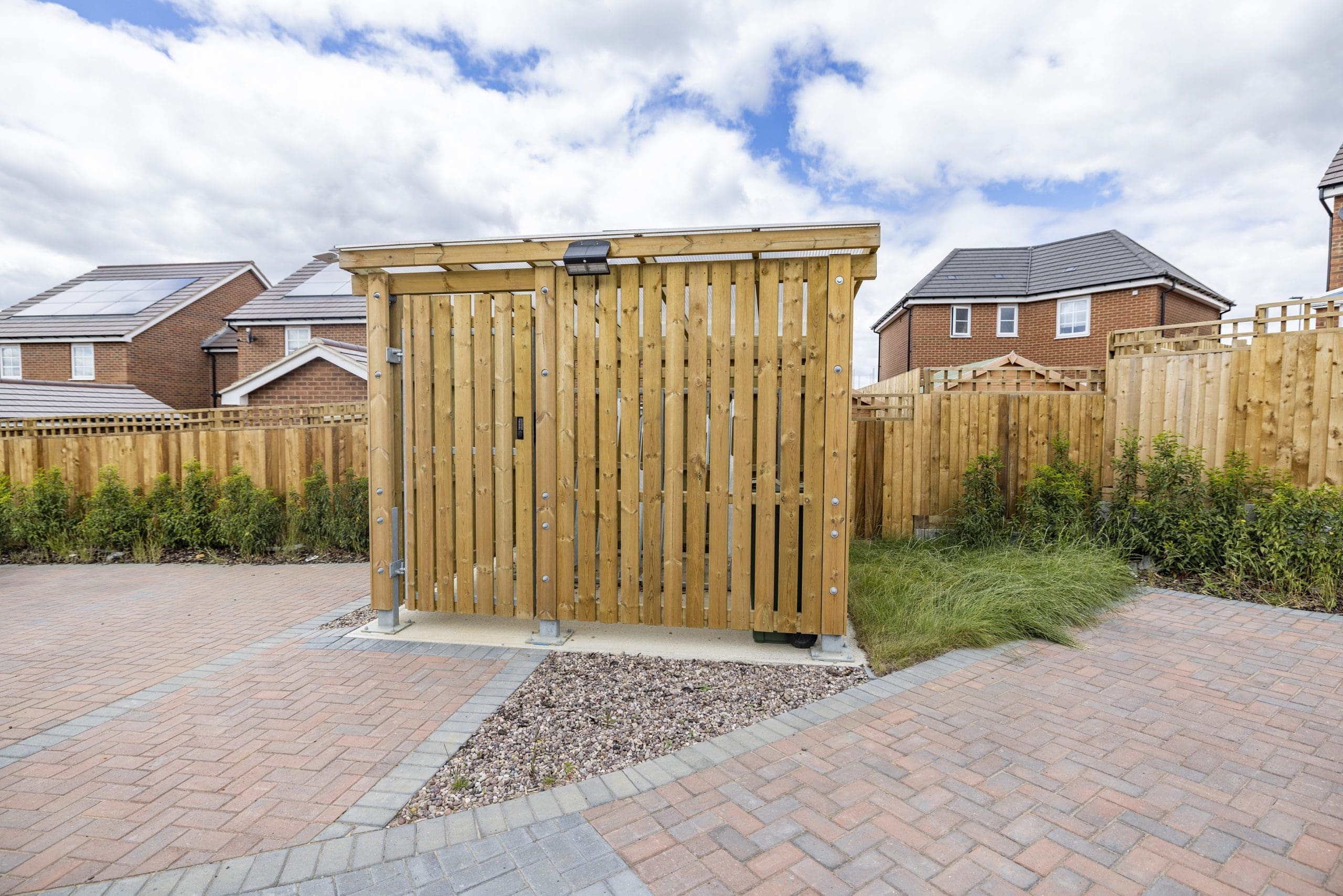 exterior-residential-wooden-bike-storage-unit