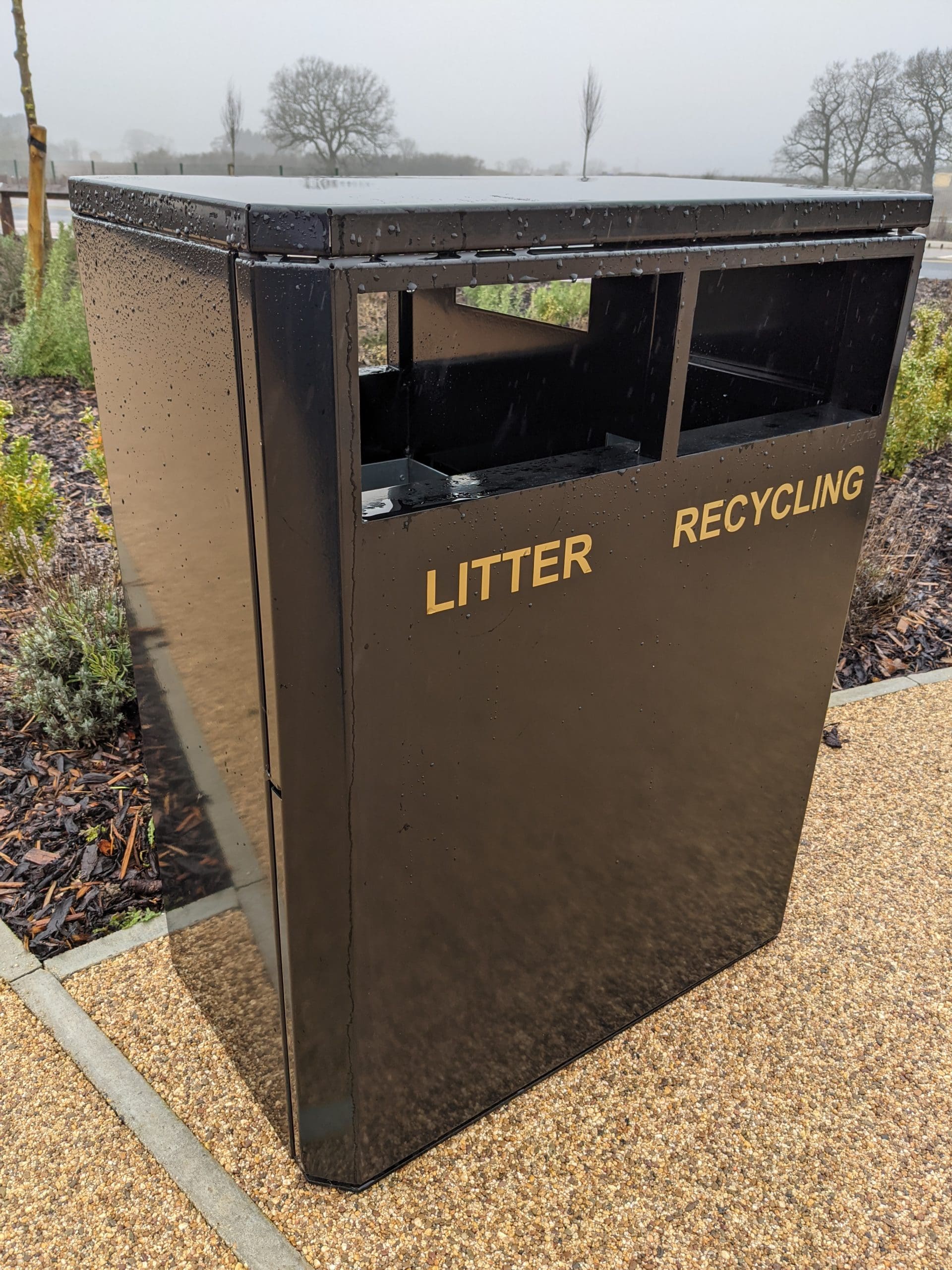 Outdoor metal separate litter and recycling bin