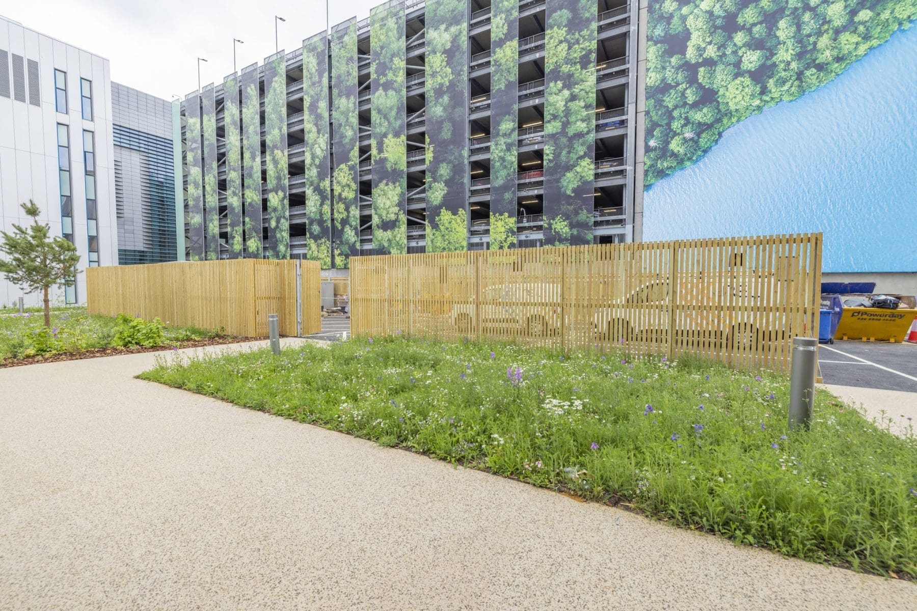 exterior-wooden-fence-landscape-wall