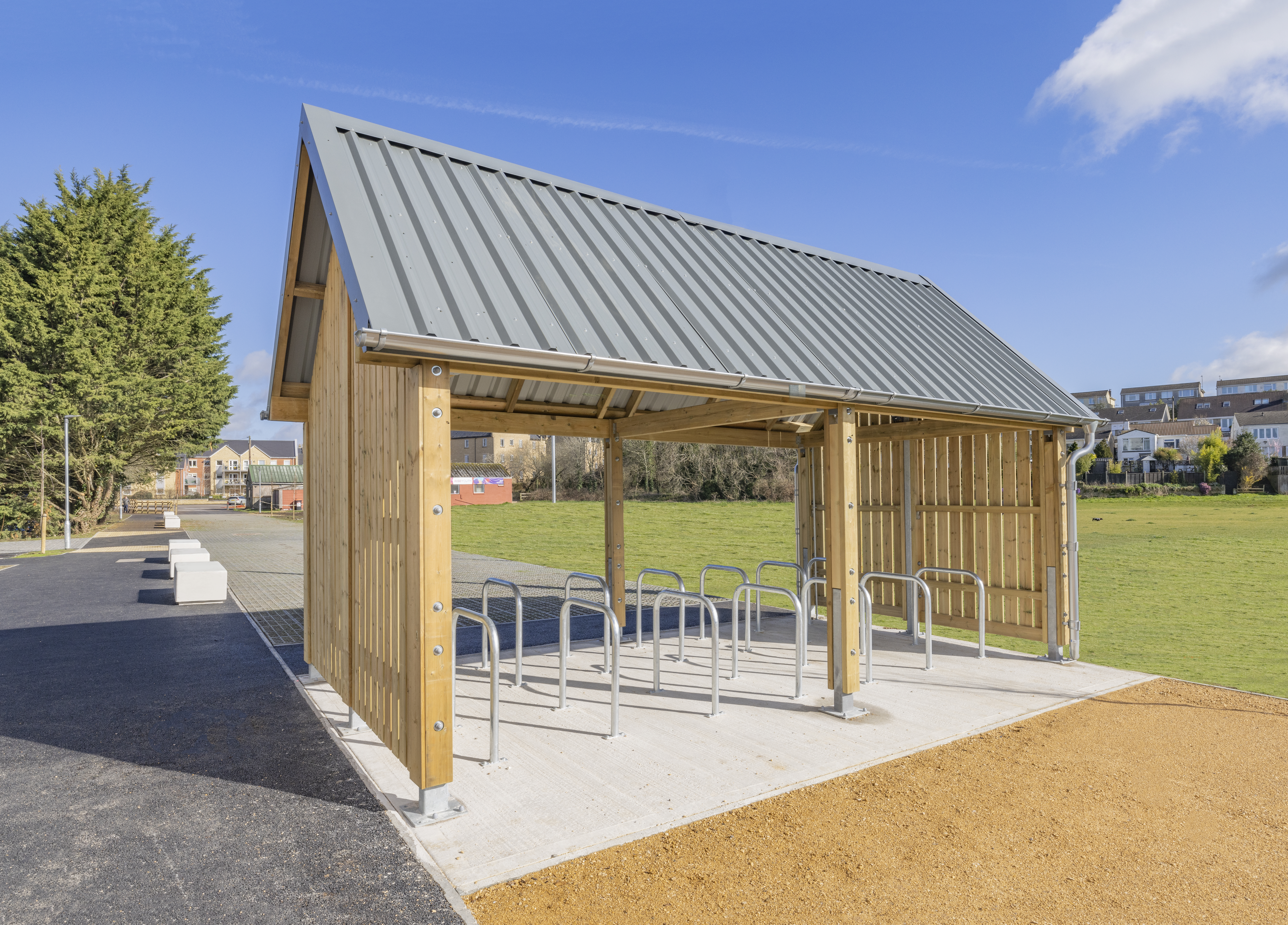 Outdoor bicycle shelter