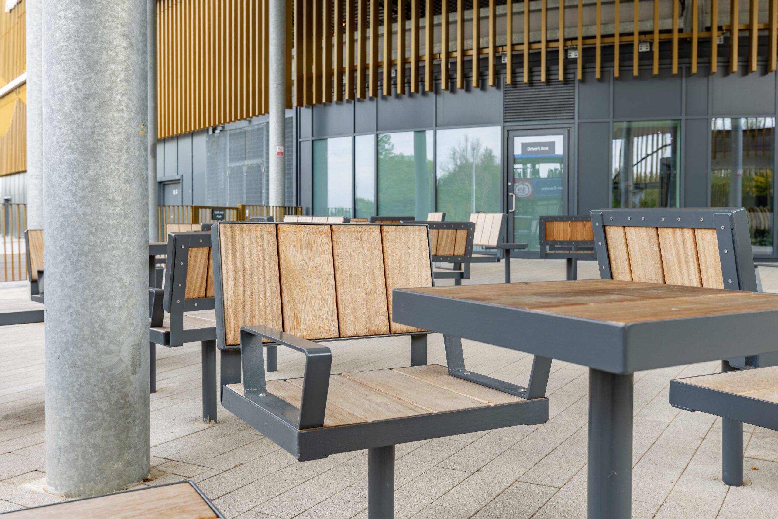 Arle Court Sheldon Seat SST320 & Sheldon Picnic Table SPT325